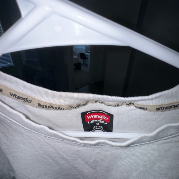 Crop top - Picture 2 of 2